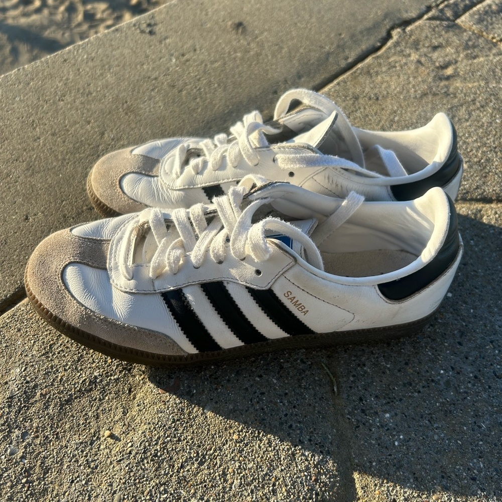 Adidas sambas